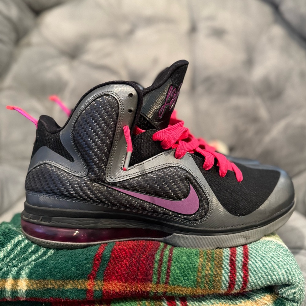 Miami Nights Lebron 9s
